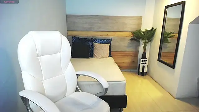 Snapshot of liseth_fox chatting on 7, 3, 2025 liseth fox online show from 7, 3, 2025