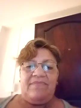 Snapshot of Madrastrahot69 chatting on 29, 10, 2025 Madrastrahot69 online show from 29, 10, 2025