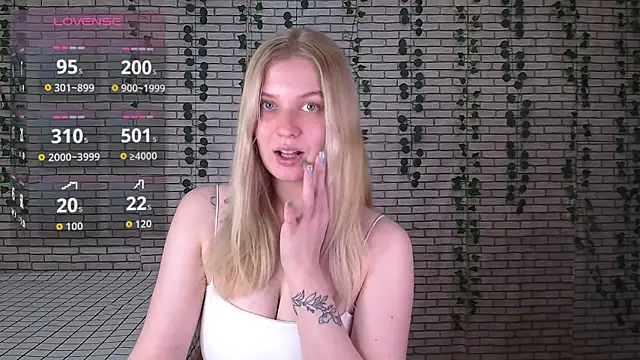 EmiliaDuchess online show from 15, 10, 2025