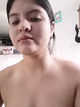 lilpervertgirl online show from 27, 11, 2025