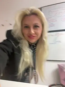 Arabellalee23 online show from 12, 3, 2025