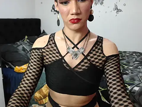 luna grans 777 online show from 17, 4, 2026