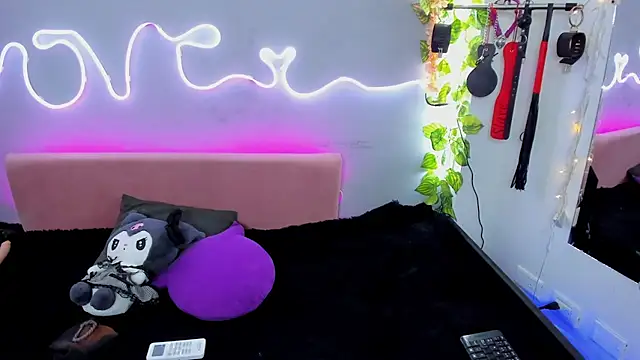 YouliteSllut2 online show from 29, 1, 2025