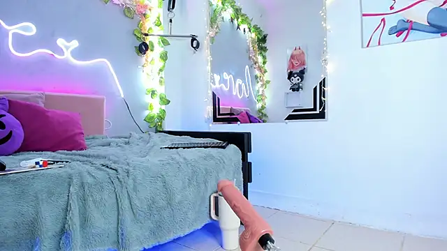 YouliteSllut2 online show from 22, 3, 2025