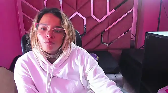 Olivia Fox69 online show from 3, 2, 2025