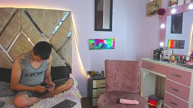 parejacaliente20154 online show from 7, 11, 2025