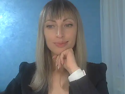 EffectMaya online show from 19, 9, 2025