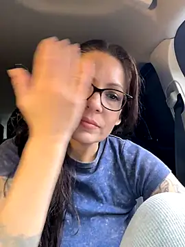 BeautifulMesss online show from 30, 10, 2025