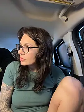 Snapshot of BeautifulMesss chatting on 21, 2, 2026 BeautifulMesss online show from 21, 2, 2026