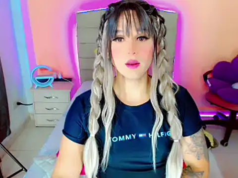 TaylorMon online show from 12, 1, 2025