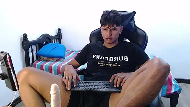 alex 245711 online show from 20, 11, 2025