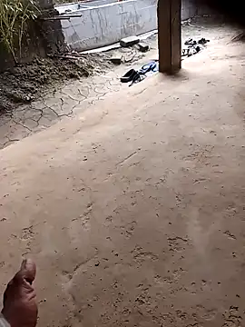 Snapshot of hairipussy2 chatting on 4, 1, 2025 hairipussy2 online show from 4, 1, 2025