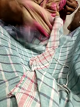 Snapshot of hairipussy2 chatting on 3, 3, 2025 hairipussy2 online show from 3, 3, 2025