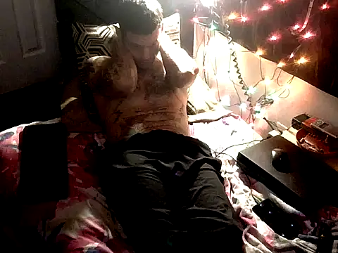 Snapshot of TheOneYouLove69 chatting on 6, 2, 2026 TheOneYouLove69 online show from 6, 2, 2026