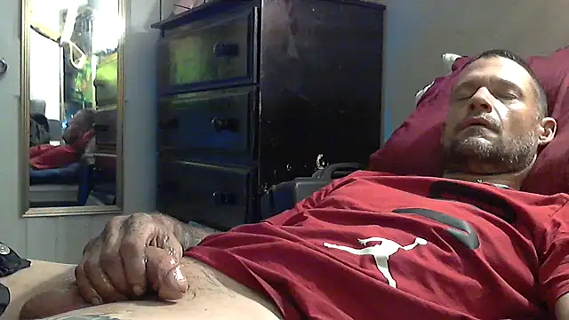 Snapshot of TheOneYouLove69 chatting on 26, 2, 2026 TheOneYouLove69 online show from 26, 2, 2026