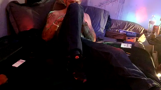 TheOneYouLove69 online show from 2, 5, 2026