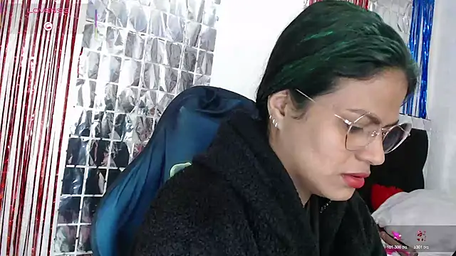 SweetAlmaa online show from 2, 11, 2025