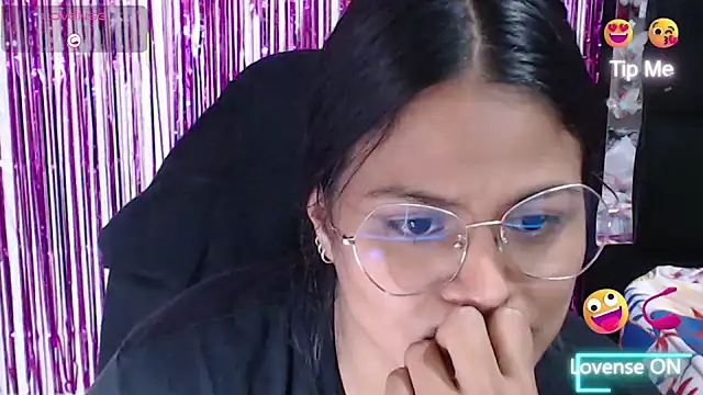 SweetAlmaa online show from 19, 2, 2026