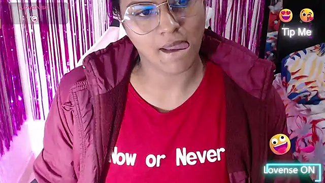 SweetAlmaa online show from 28, 3, 2026