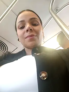 Snapshot of fabiana_rodriguez chatting on 24, 1, 2025 fabiana rodriguez online show from 24, 1, 2025