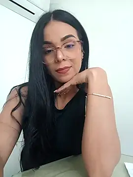 Snapshot of fabiana_rodriguez chatting on 24, 2, 2025 fabiana rodriguez online show from 24, 2, 2025
