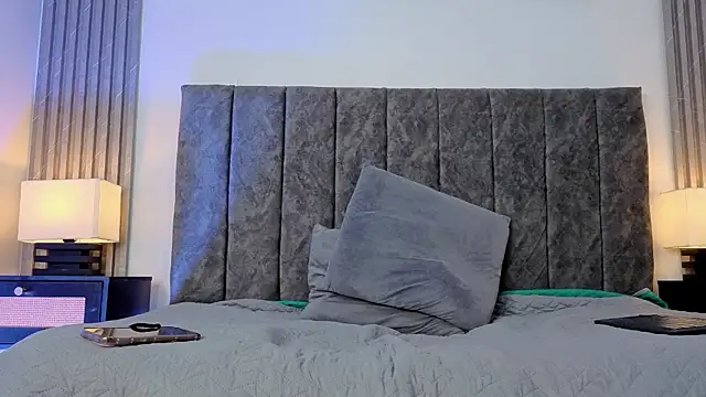 Ema Stone65 online show from 21, 12, 2025