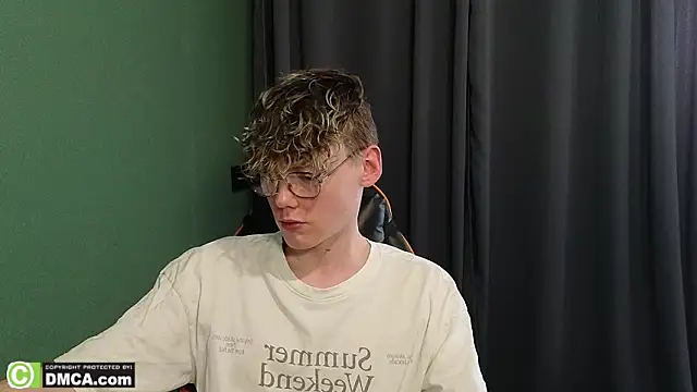 Snapshot of Keytaro chatting on 11, 2, 2026 Keytaro online show from 11, 2, 2026