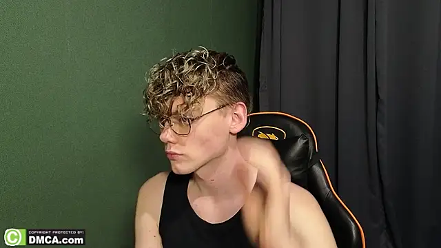 Snapshot of Keytaro chatting on 14, 2, 2026 Keytaro online show from 14, 2, 2026