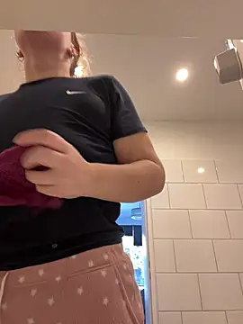 Fancy-Francy online show from 6, 3, 2025