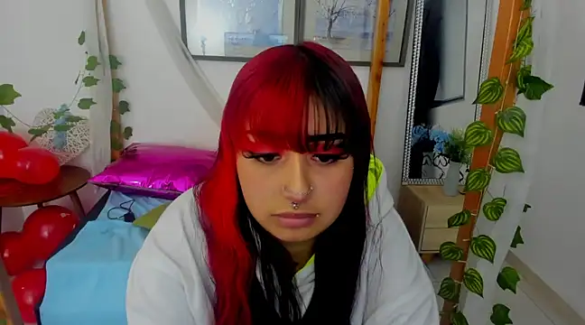 lussyevans24 online show from 21, 2, 2025