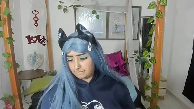 lussyevans24 online show from 13, 3, 2025