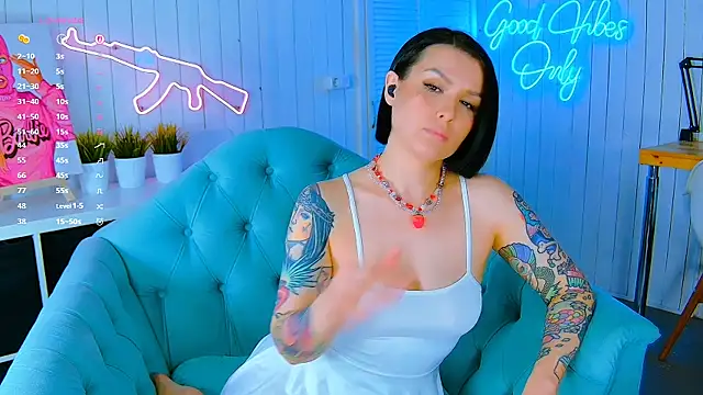 My toys pink online show from 28, 3, 2026