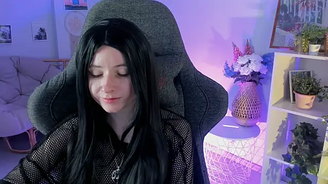 LexiWenford online show from 18, 12, 2024