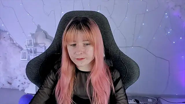 LexiWenford online show from 10, 2, 2025