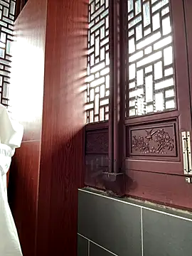 Snapshot of Asia-Melody chatting on 4, 10, 2025 Asia-Melody online show from 4, 10, 2025