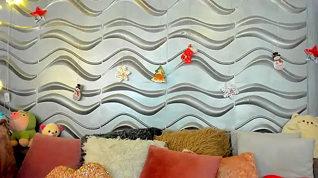 StormiRusso online show from 22, 12, 2024