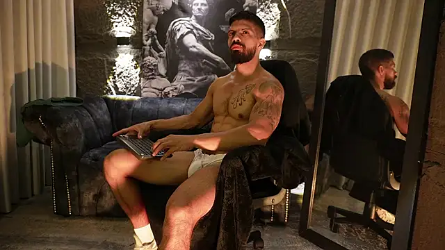 Snapshot of DannSaenz chatting on 18, 1, 2026 DannSaenz online show from 18, 1, 2026