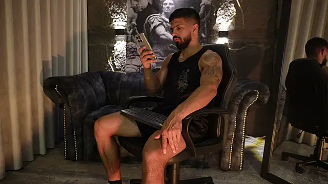 Snapshot of DannSaenz chatting on 6, 2, 2026 DannSaenz online show from 6, 2, 2026