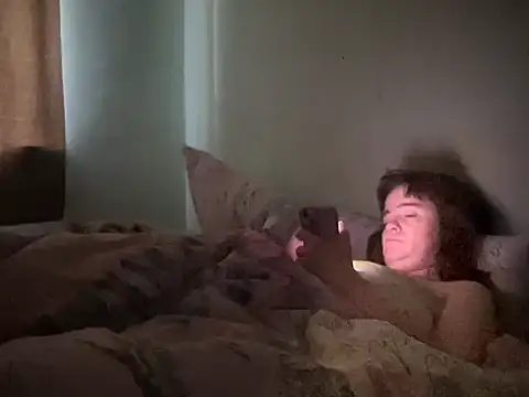 Diamond Tyler online show from 7, 10, 2025