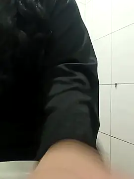 Snapshot of brunalinio chatting on 7, 2, 2026 brunalinio online show from 7, 2, 2026
