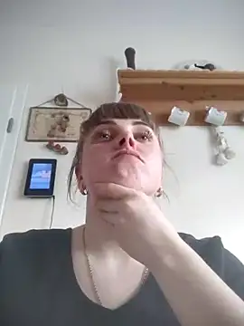 Snapshot of CoddessCrystal chatting on 23, 2, 2026 CoddessCrystal online show from 23, 2, 2026