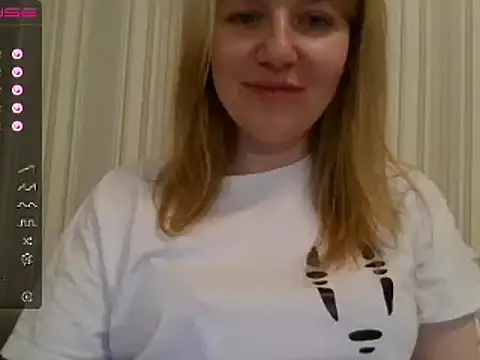 urbadkitty online show from 24, 12, 2024