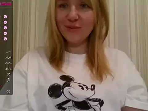 urbadkitty online show from 12, 1, 2025