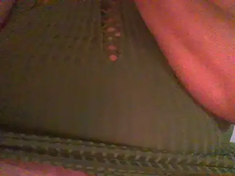 Snapshot of RoxiRedXXX chatting on 17, 1, 2025 RoxiRedXXX online show from 17, 1, 2025