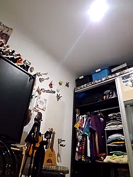 Binhosex2024 online show from 6, 3, 2025