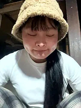 Anges893 online show from 4, 12, 2024