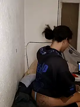 Laanegraofficial  online show from 29, 12, 2024