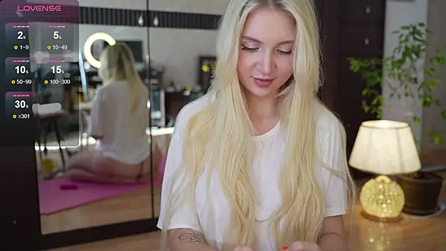 LunaLissa online show from 23, 9, 2025