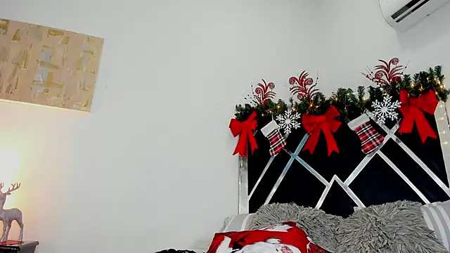 anahidolls online show from 1, 12, 2024