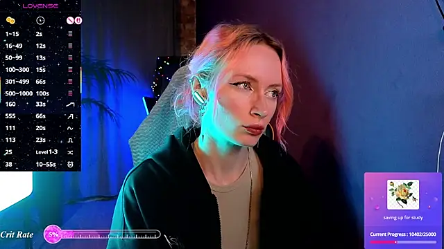 Snapshot of _HelenCarter chatting on 7, 7, 2026 HelenCarter online show from 7, 7, 2026